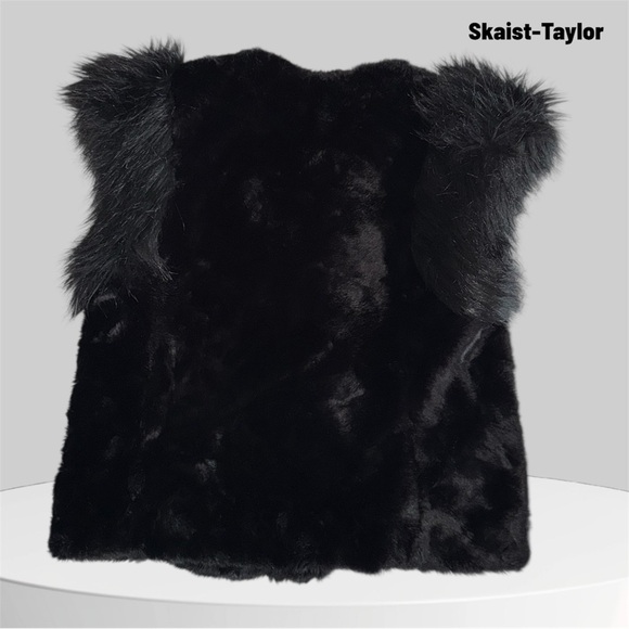 🛍️SALE🛍️ Neiman Marcus Skaist Taylor Women’s Faux Fur Vest - Picture 5 of 8